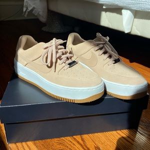 Wmns Air Force 1 Sage Low 'Bio Beige'